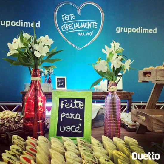 Café da manhã para os colaboradores do Grupo Dimed no evento realizado pela Duetto - Agência de eventos corporativos do Rio Grande do Sul