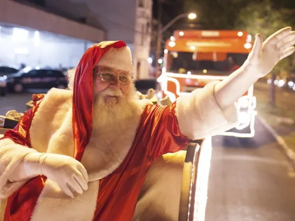 VONPAR – Caravana de Natal Coca-Cola